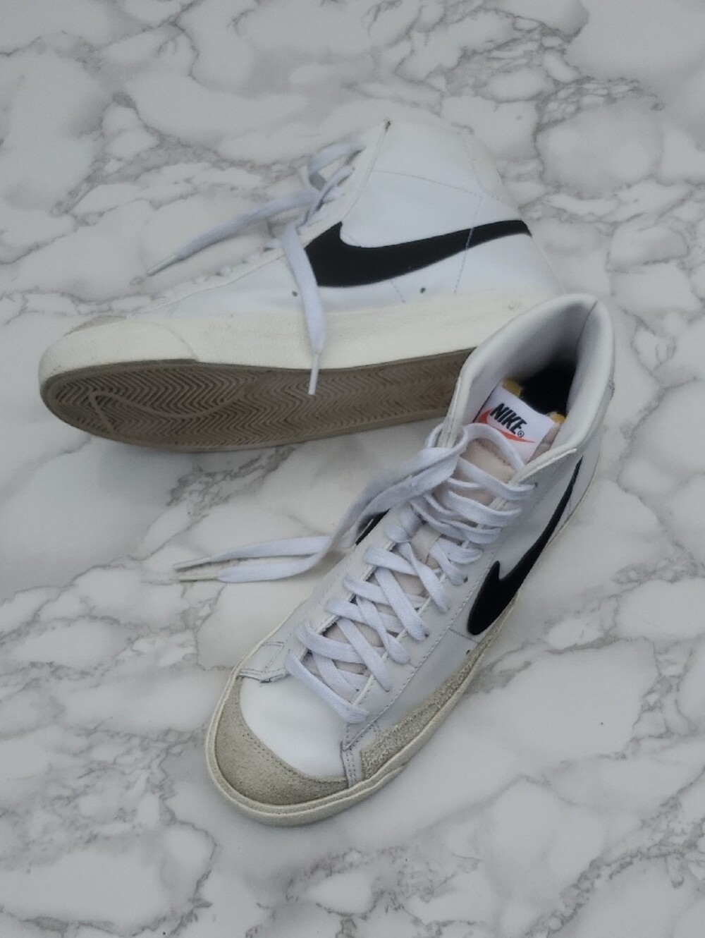 Nike Blazer Mid '77 Vintage High Top Sneakers White Black Size 9